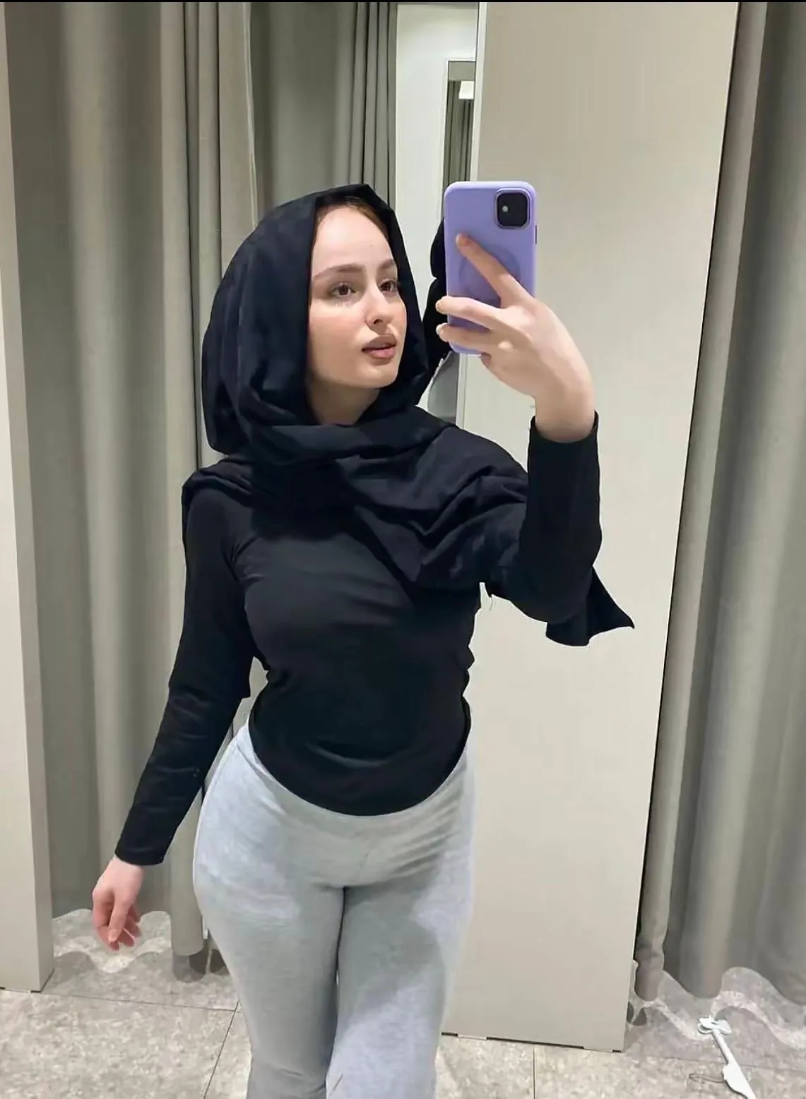 Dilek - Küçükçekmece Escort