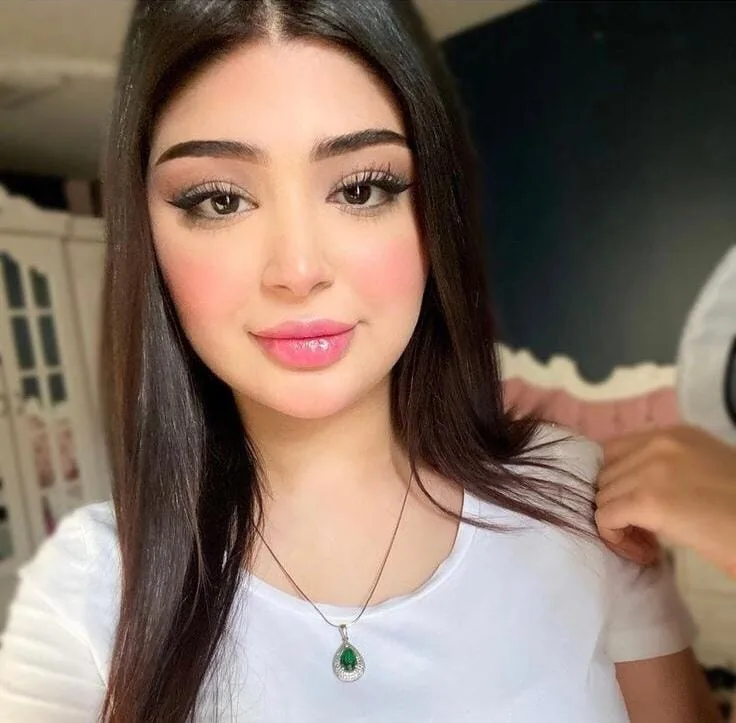 Ceren - Küçükçekmece Escort