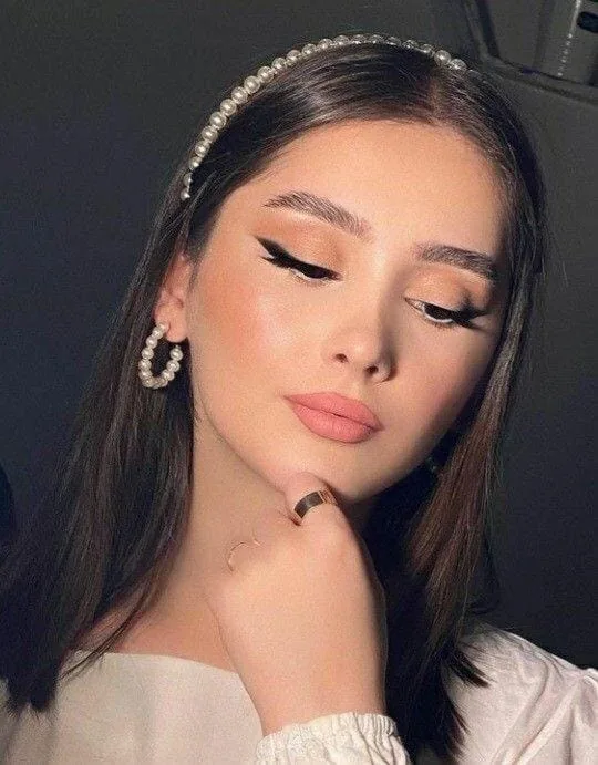 Ceren - Küçükçekmece Escort