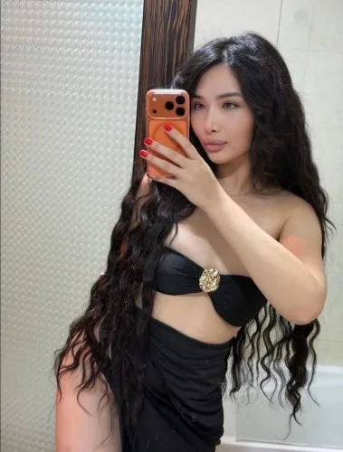 Su - Küçükçekmece Escort