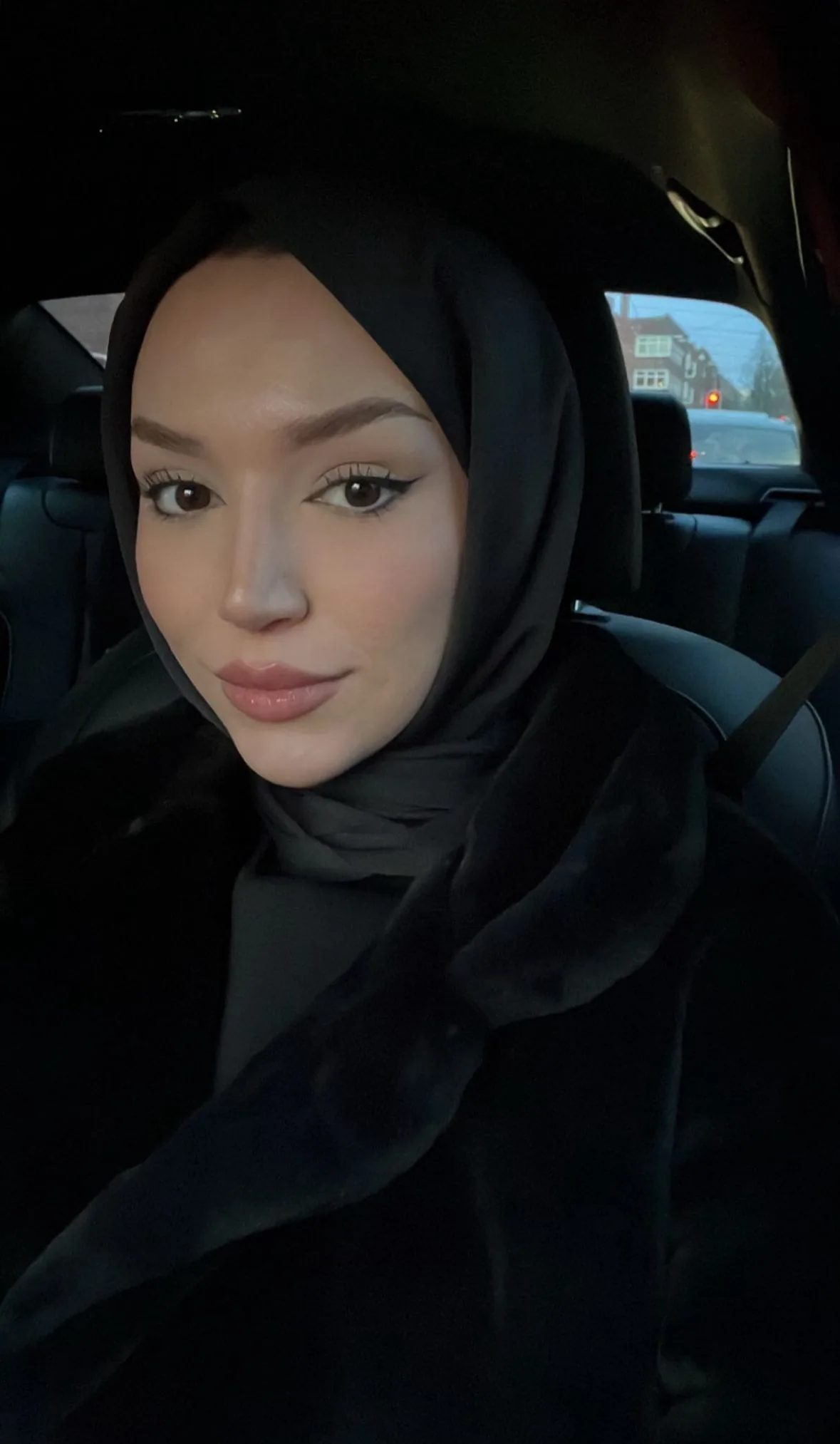 Bade - Küçükçekmece Escort