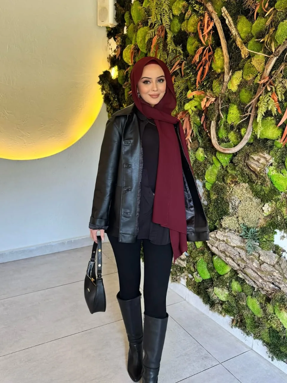 Esra - Küçükçekmece Escort