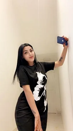 Selin - Küçükçekmece Escort