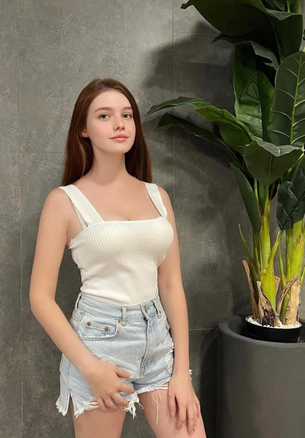 Oya - Küçükçekmece Escort