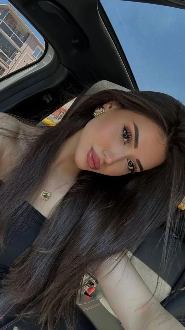 Selen - Küçükçekmece Escort